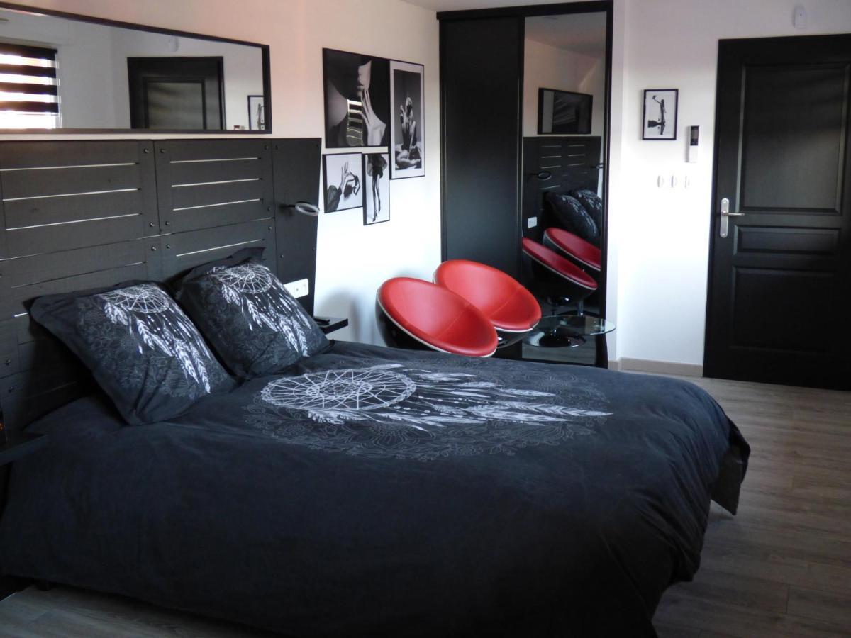 La Colline Aux Yeux Doubs Bed & Breakfast Baume-les-Dames Luaran gambar