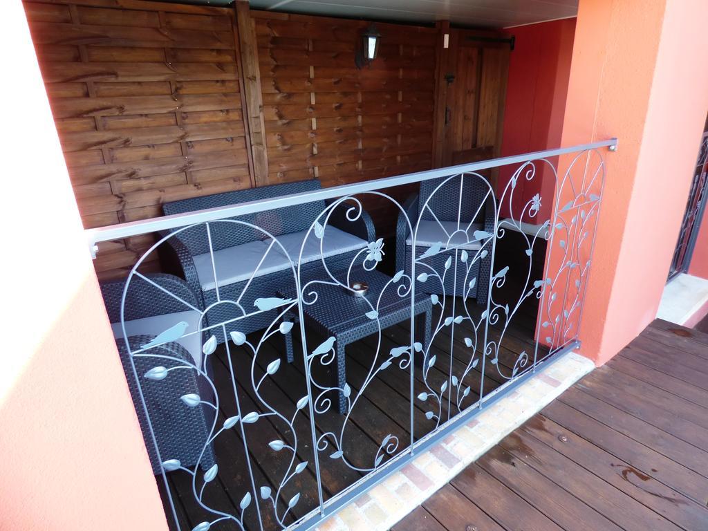 La Colline Aux Yeux Doubs Bed & Breakfast Baume-les-Dames Luaran gambar